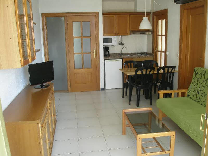 Apartamentos Maria Victoria بينايدورم المظهر الخارجي الصورة