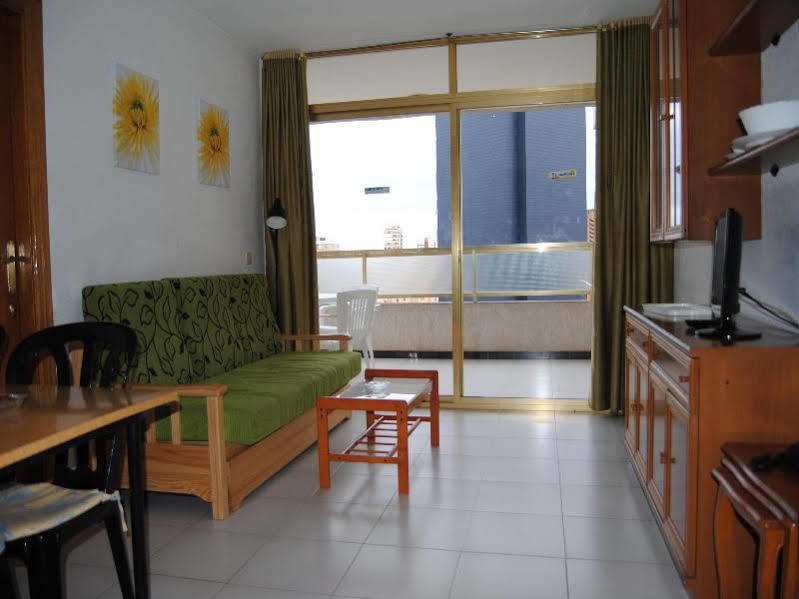 Apartamentos Maria Victoria بينايدورم المظهر الخارجي الصورة