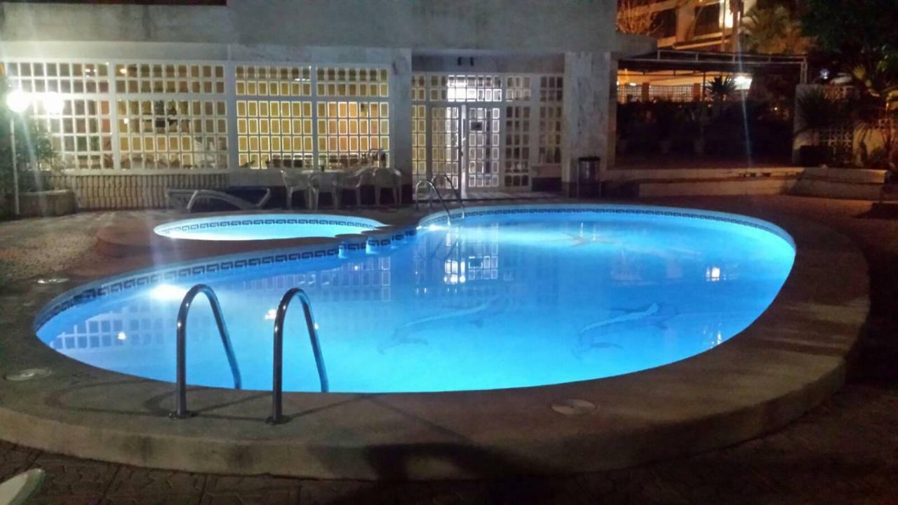 Apartamentos Maria Victoria بينايدورم المظهر الخارجي الصورة